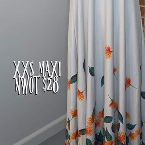 LuLaRoe Unicorn Maxi XXS NWOT White Mimosa Flower